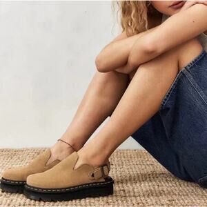 NEW Dr. Martens Carlson Slingback Mules